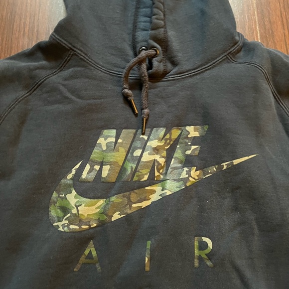 Nike Men’s Air Hoodie - Size Medium - Picture 2 of 2